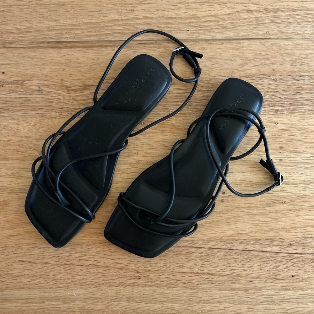 Marc Fisher Strappy Sandals | Pre-loved | Size 7.5